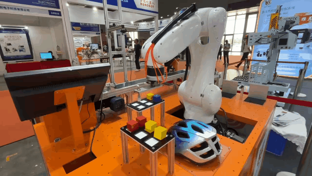 图片2.png 图片2.png